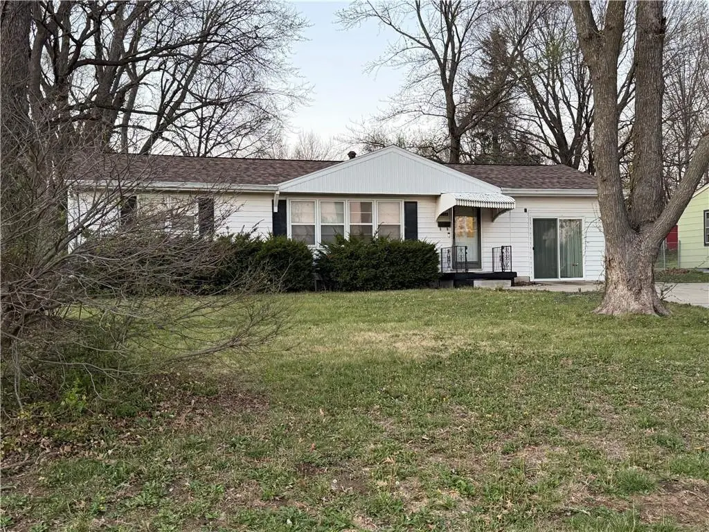 8704 E 80th Terrace, Raytown, MO 64138 - #1