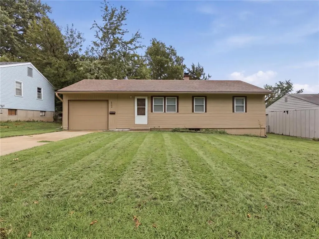 2309 S Crescent Avenue, Independence, MO 64052 - #1