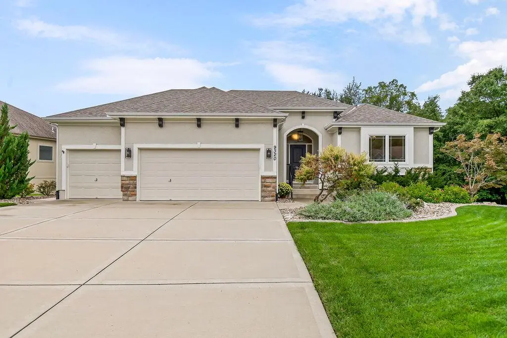 9320 N. Dawn Avenue, Kansas City, MO 64154 - #1