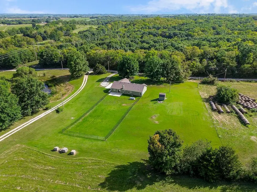 20562 Turner Road, Leavenworth, KS 66048 - #3