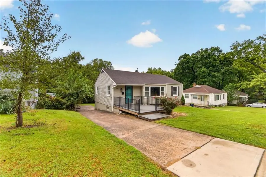 809 E 83rd Street, Kansas City, MO 64131 - #2