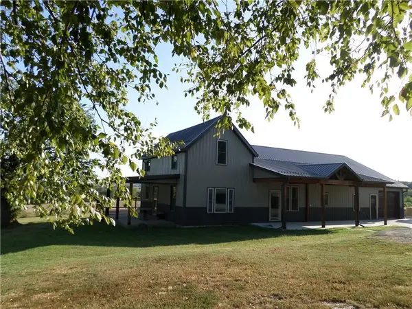 19164 258 Road, Atchison, KS 66002