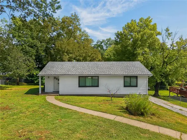 127 Woods Street, Excelsior Springs, MO 64024