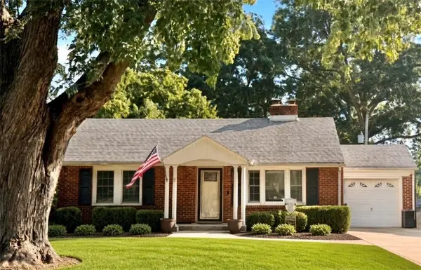 4301 W 62nd Terrace, Fairway, KS 66205