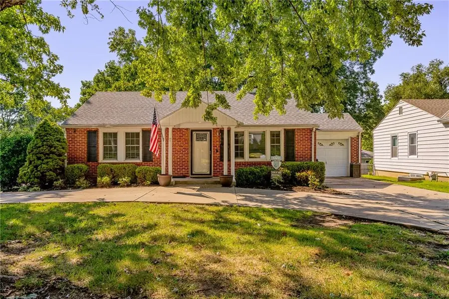 4301 W 62nd Terrace, Fairway, KS 66205 - #3
