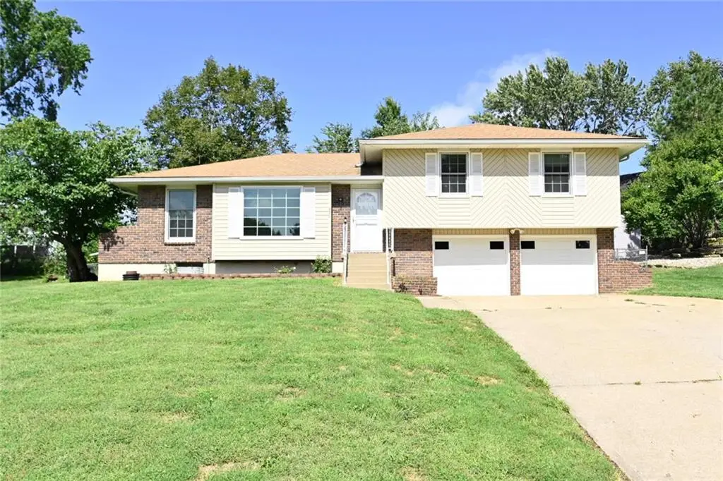 520 Thomas Drive, Platte City, MO 64079 - #1