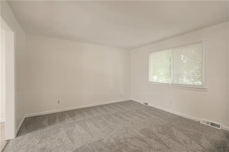 709 S Oak Street, Gardner, KS 66030 - #3