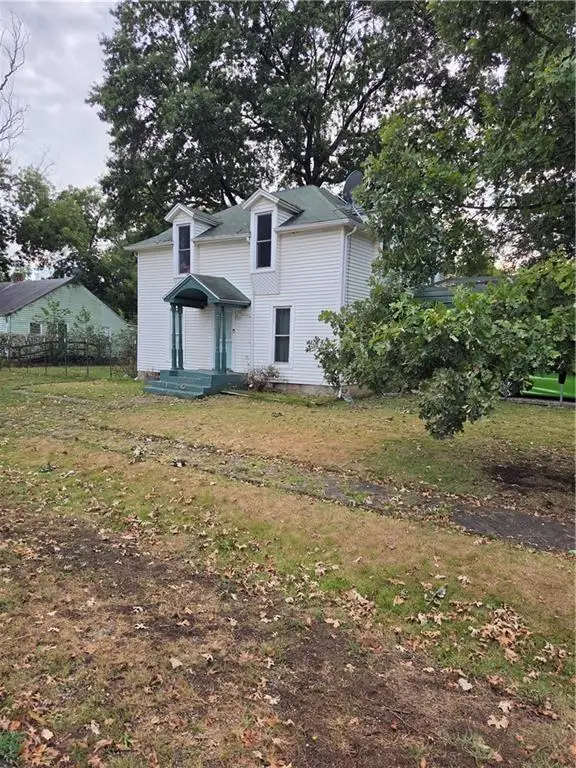111 N 5th Street, Deepwater, MO 64740 - #2