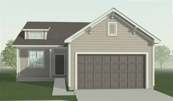 12600 S Parkwood Lane, Lee's Summit, MO 64086