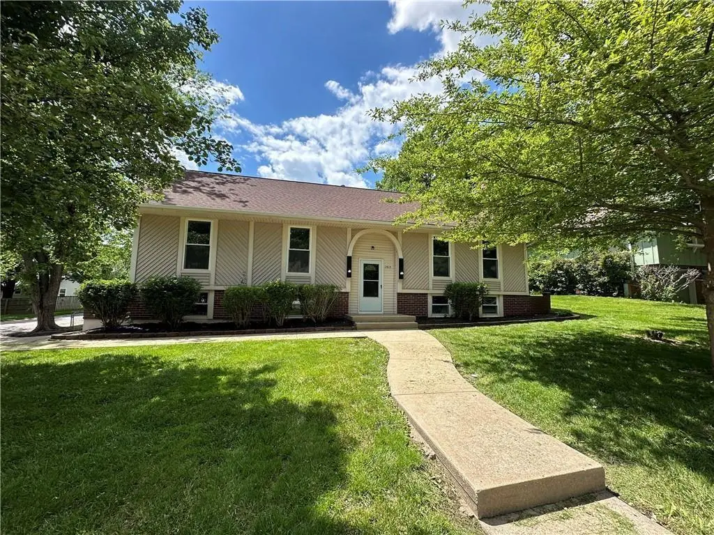 1513 SW 20th Street, Blue Springs, MO 64015 - #1