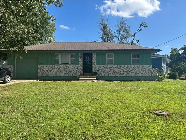 801 Ash N/a, Harrisonville, MO 64701