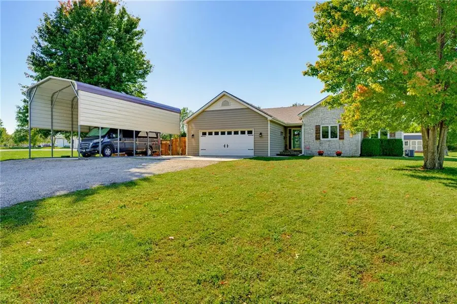 1185 E 1067 Road, Lawrence, KS 66047 - #3