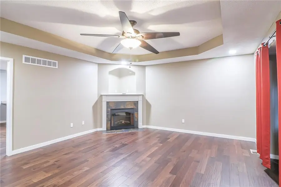703 Sierra Avenue, Warrensburg, MO 64093 - #2