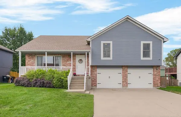 916 Cochise Drive, Independence, MO 64056