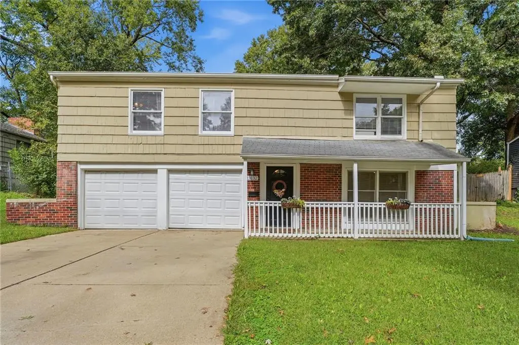 13132 Ashland Avenue, Grandview, MO 64030 - #1