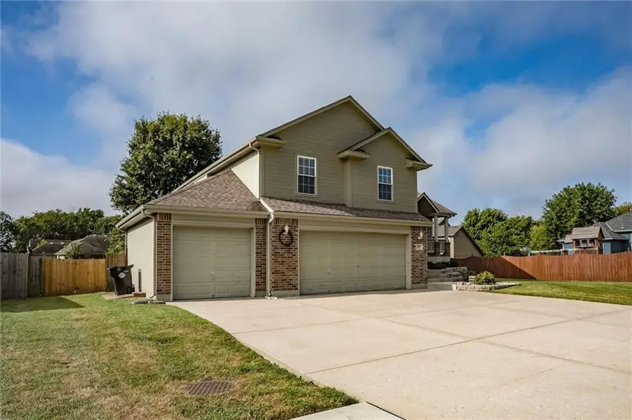 1804 Winchester Drive, Pleasant Hill, MO 64080 - #3