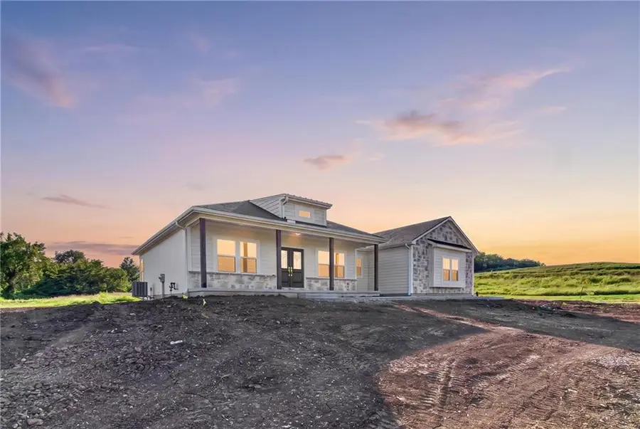 700 W Marlow Street, Odessa, MO 64076 - #2