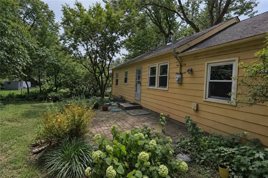 4813 Canterbury Street, Roeland Park, KS 66205 - #3