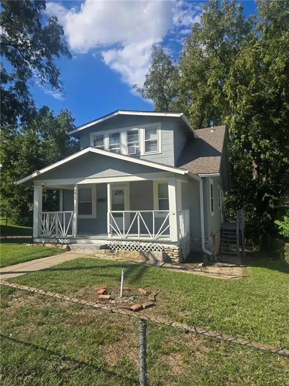 3410 E 45th Terrace, Kansas City, MO 64130 - #2