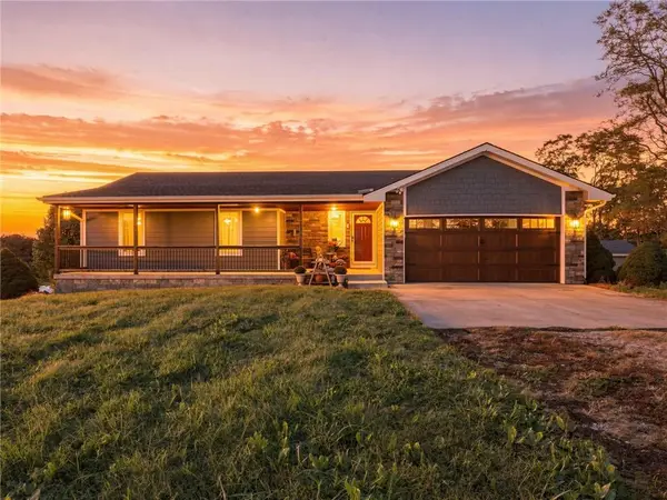 19305 Faith Street, Holt, MO 64048
