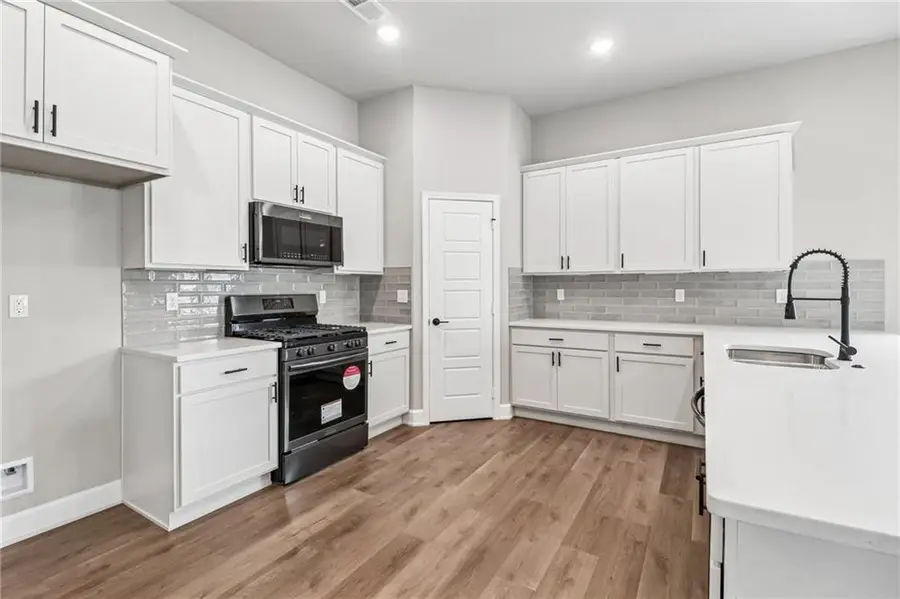19045 W 170th Place, Olathe, KS 66062 - #3