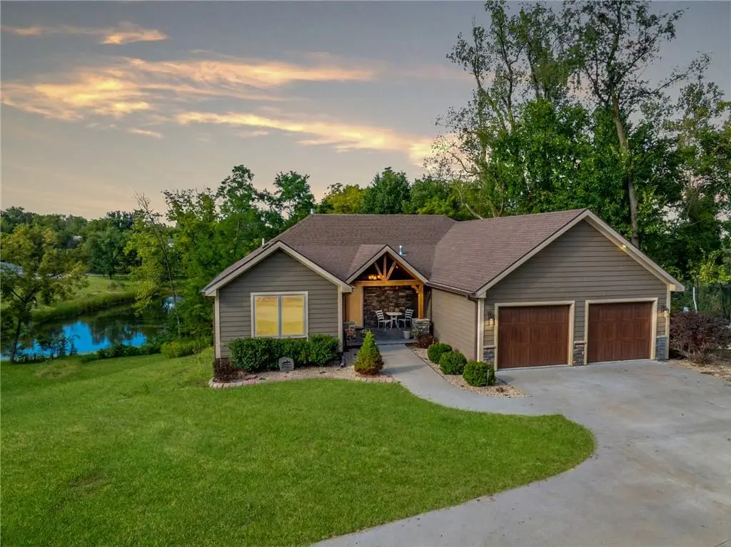 7877 SE St Rt 371 Highway, Saint Joseph, MO 64504 - #1