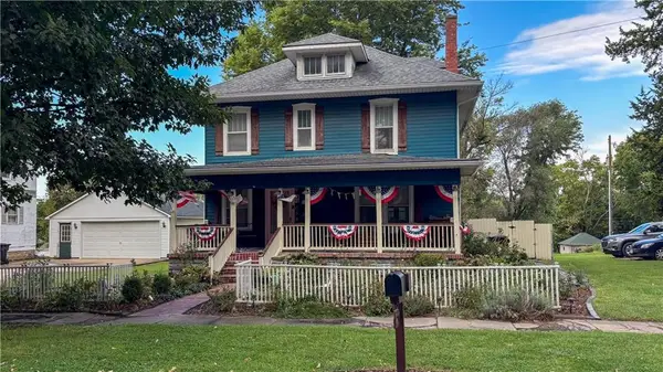 206 S 1st Street, Savannah, MO 64485