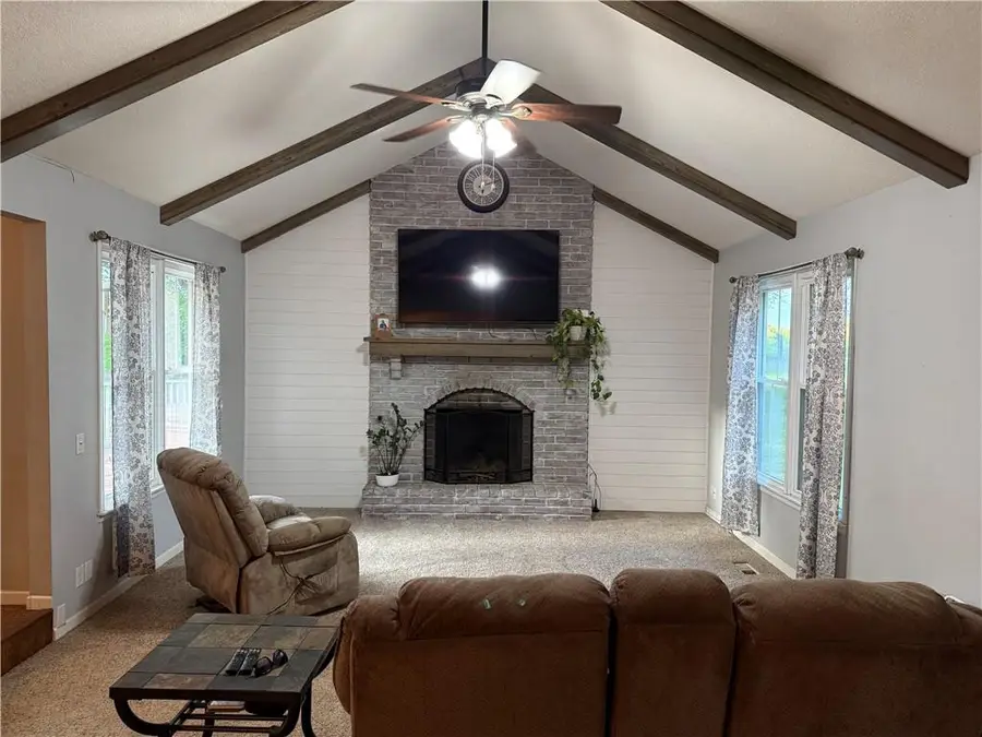 3515 Emerald Lane, Country Club, MO 64506 - #3
