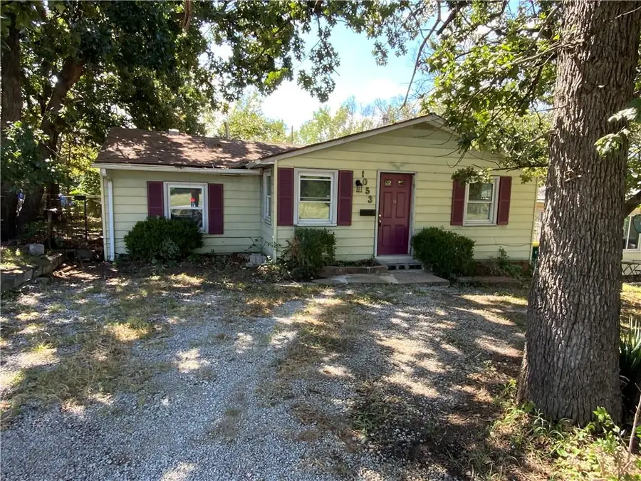 1053 Locust Street, Kansas City, KS 66103 - #2