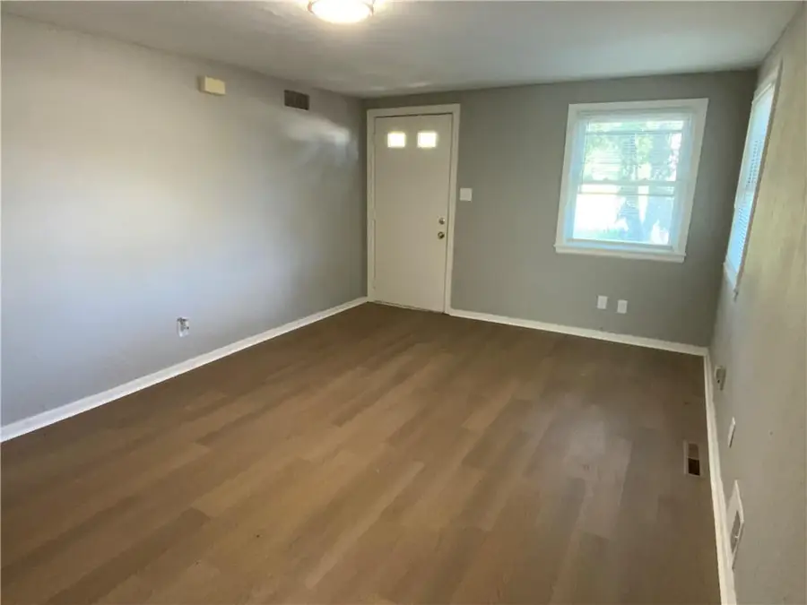 1053 Locust Street, Kansas City, KS 66103 - #3