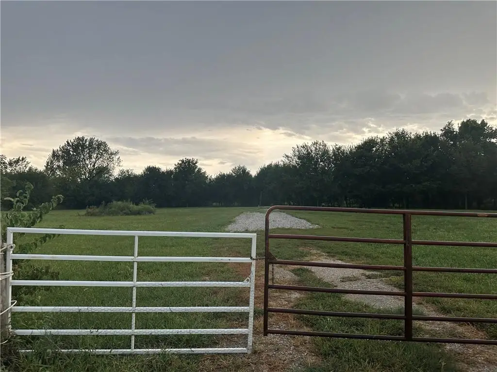 Lot 9 W 255th Street, Louisburg, KS 66053 - #1