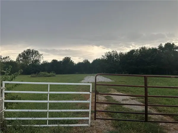 Lot 9 W 255th Street, Louisburg, KS 66053