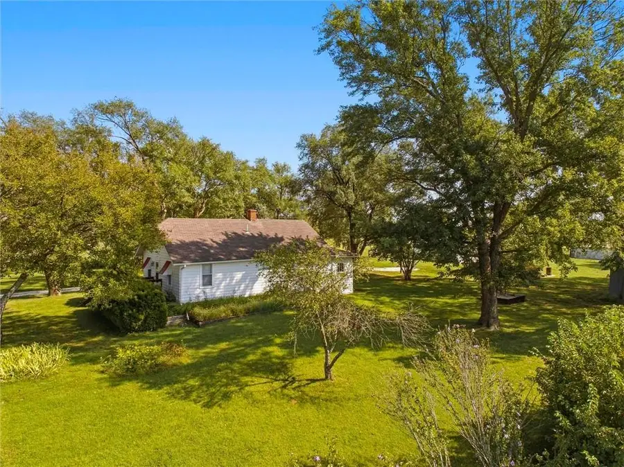 1945 N 900th Road, Eudora, KS 66025 - #3