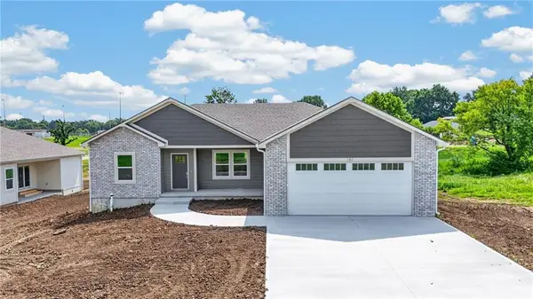 702 W Marlow Street, Odessa, MO 64076