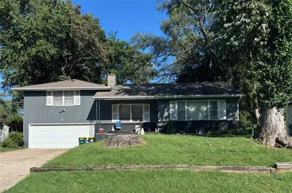 2215 N 45th Street, Kansas City, KS 66104