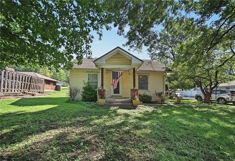 2913 S 40th Terrace, Saint Joseph, MO 64503 - #2