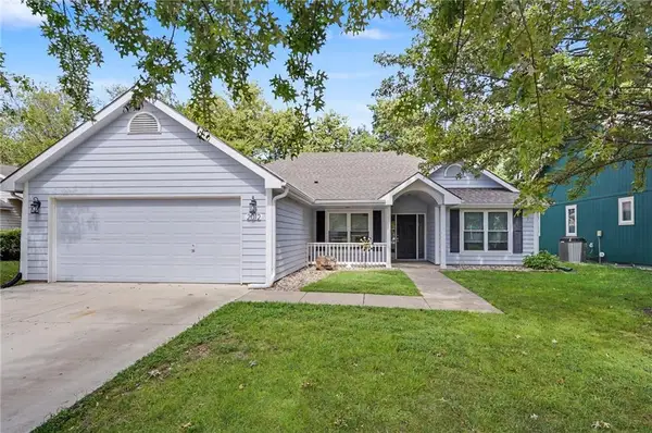 2012 E 26th Street, Lawrence, KS 66046