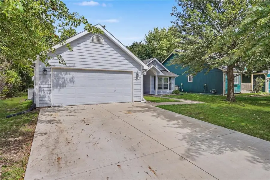 2012 E 26th Street, Lawrence, KS 66046 - #3