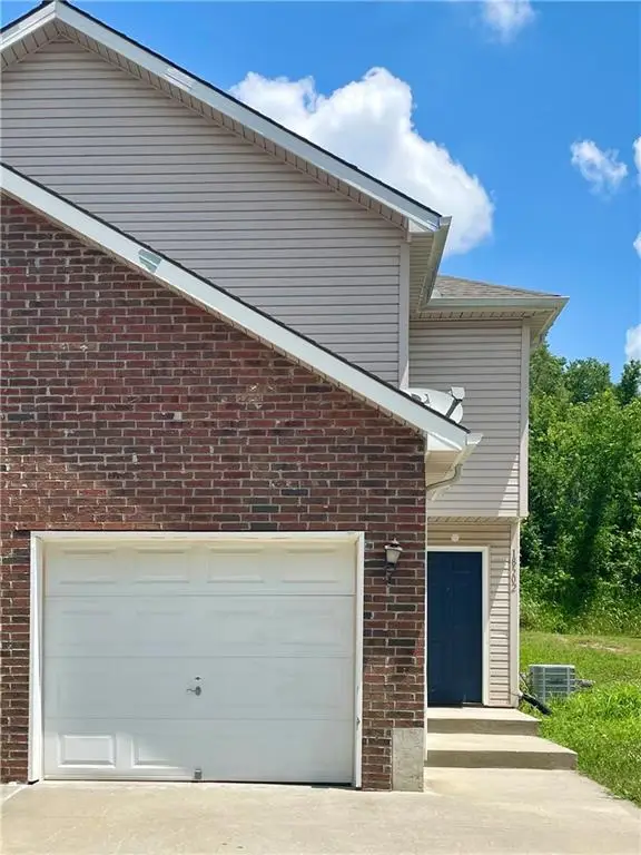 18502 E 3rd Street Court, Independence, MO 64056 - #2