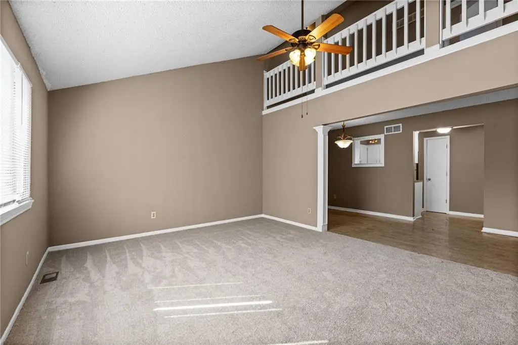 1414 E Mart-way Circle #B, Olathe, KS 66061 - #1