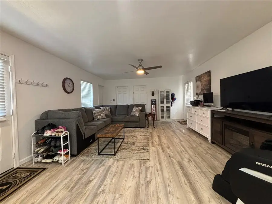 1206 Missouri Street, Elwood, KS 66024 - #3