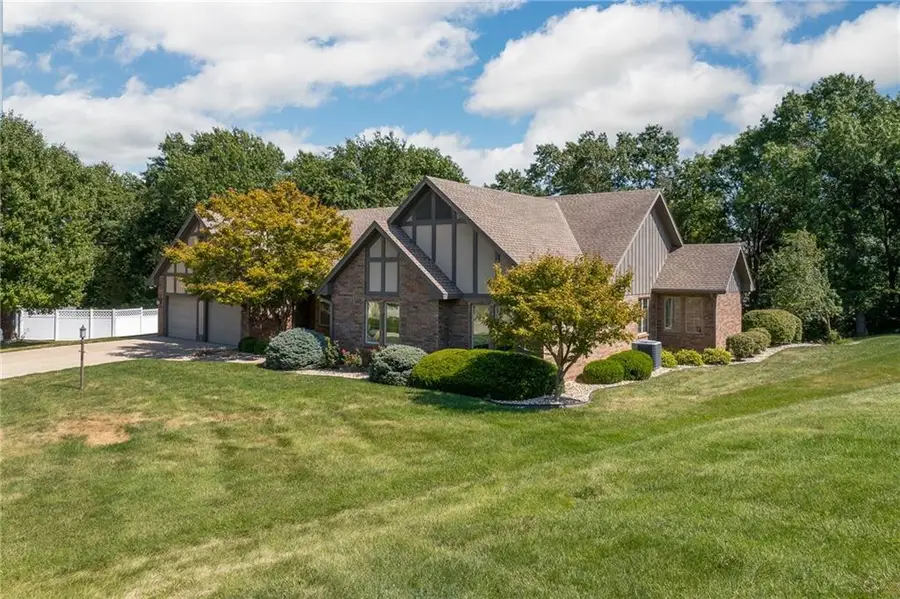 2309 Buckingham Street, Saint Joseph, MO 64506 - #2