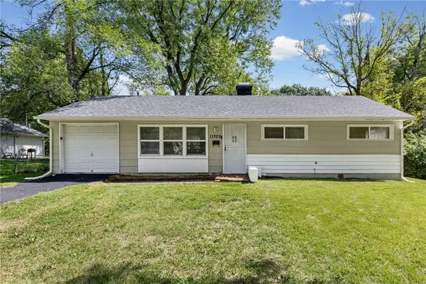 11305 Crystal Avenue, Kansas City, MO 64134