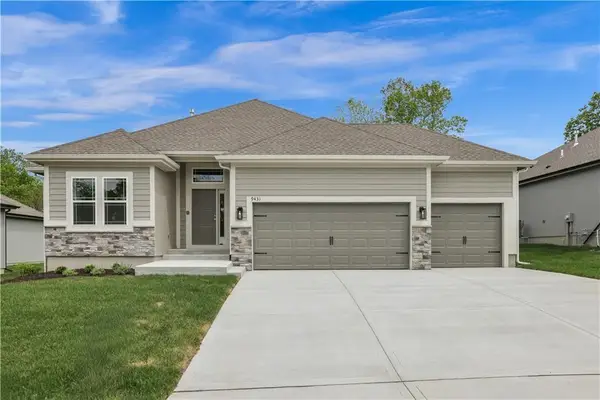 3310 NW 93rd Street, Kansas City, MO 64154