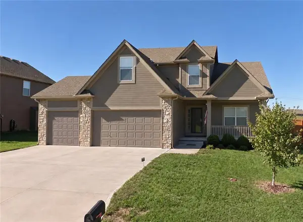 904 NW Hawthorn Court, Grain Valley, MO 64029