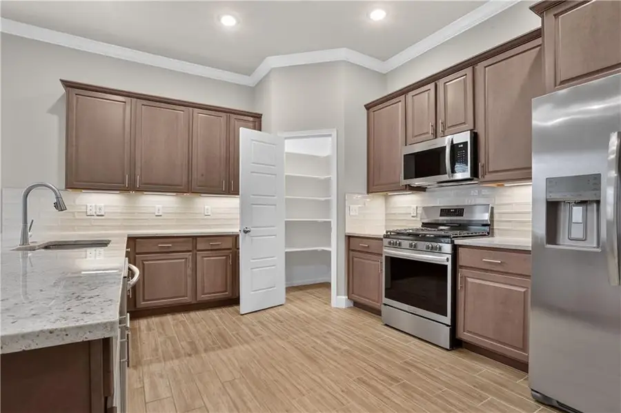 7557 Mccormick Drive, Shawnee, KS 66227 - #3