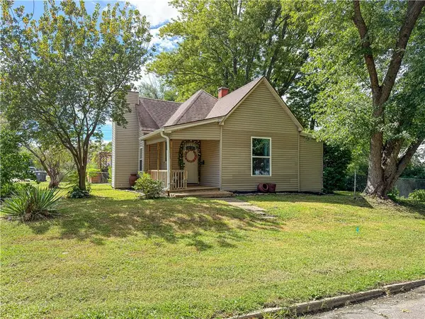 1001 W 10th Street, Sedalia, MO 65301