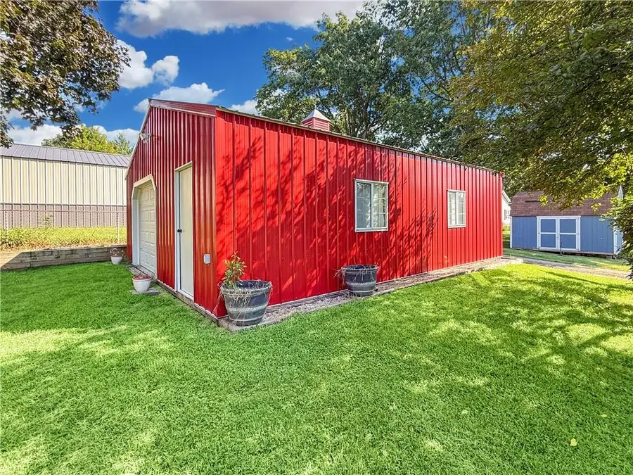 1113 Elm Street, Higginsville, MO 64037 - #2