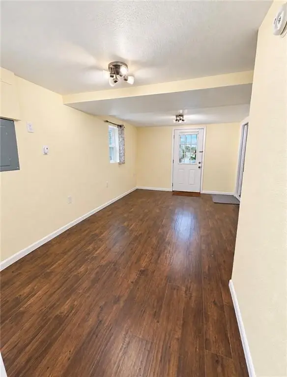 215 W 8th Street, Maryville, MO 64468 - #3
