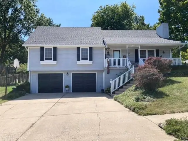 502 NE Fox Trail Drive, Blue Springs, MO 64014 - #1